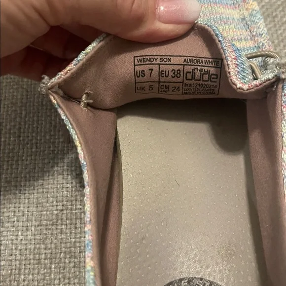 Hey Dude Aurora White shoes, size 7. - Picture 9 of 9